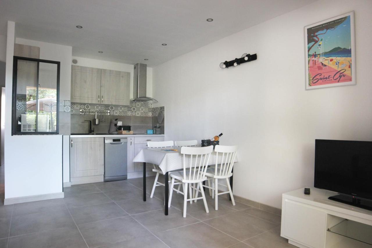 Appartement Provence Heureuse Saint-Cyr-sur-Mer Dış mekan fotoğraf